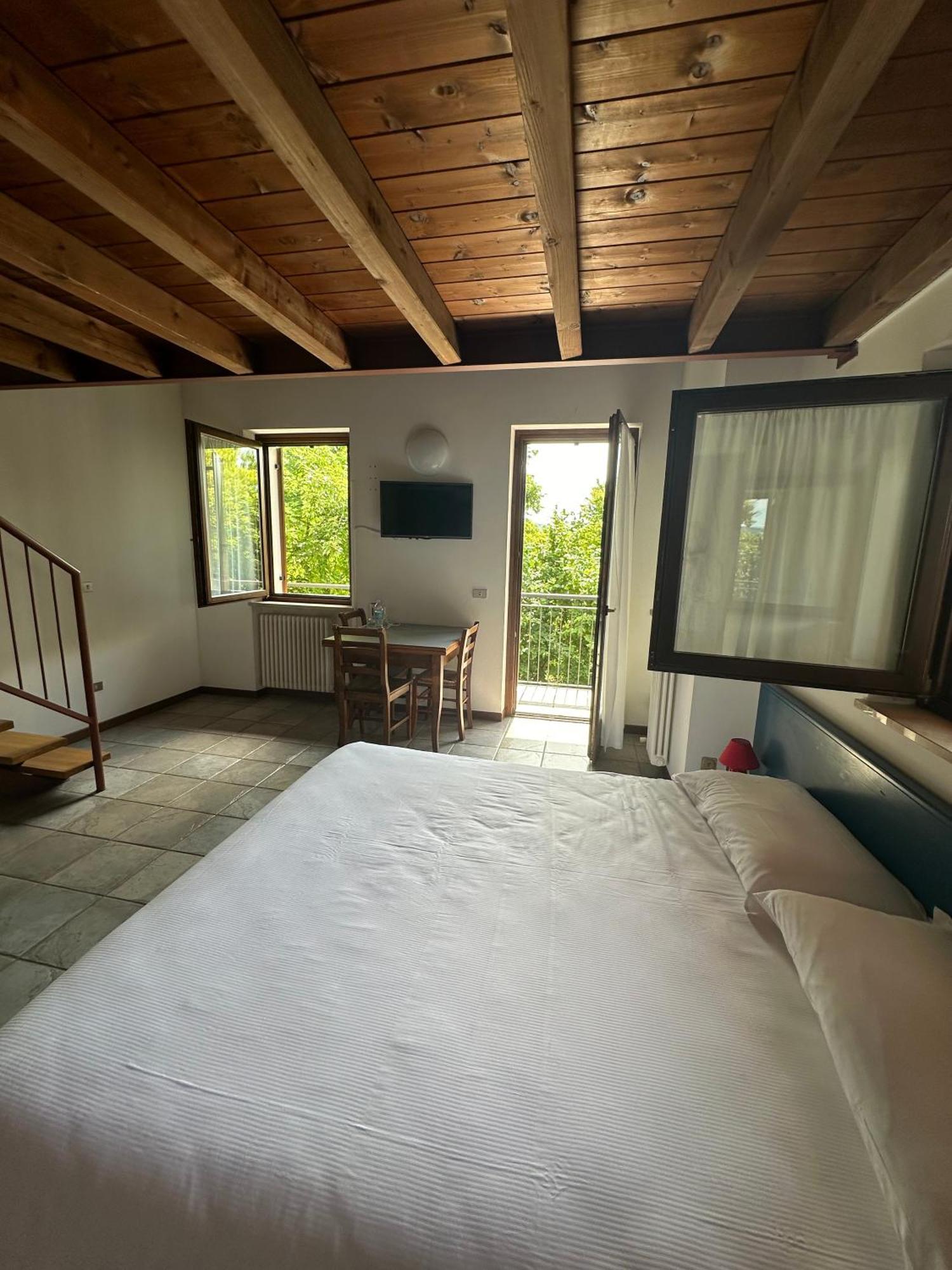 Agriturismo Fioravante 산피에트로인카리아노 외부 사진